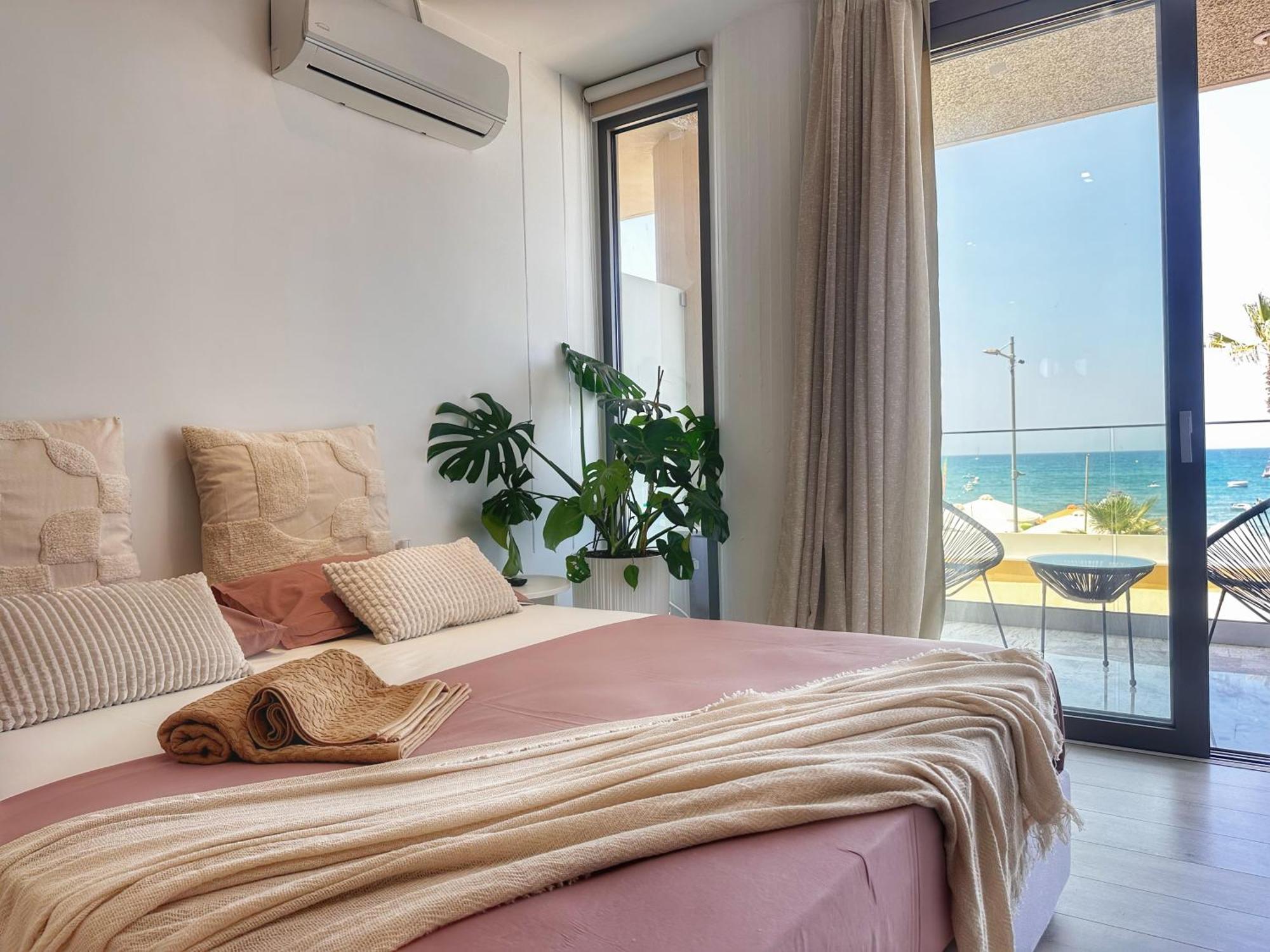 Akasha Living By The Sea Apartment Rethymno  Exterior photo